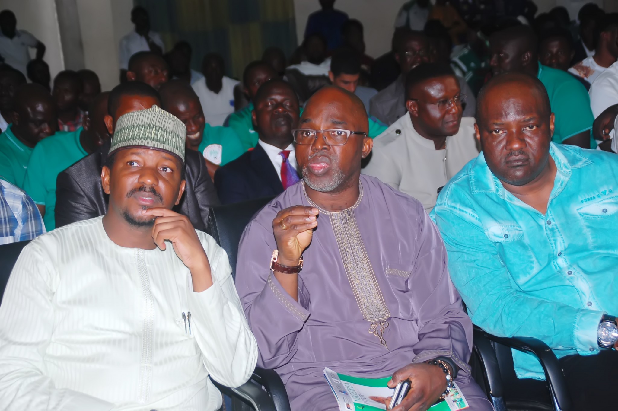 Enyeama, Oshoala Win Big at Nigeria Pitch Awards